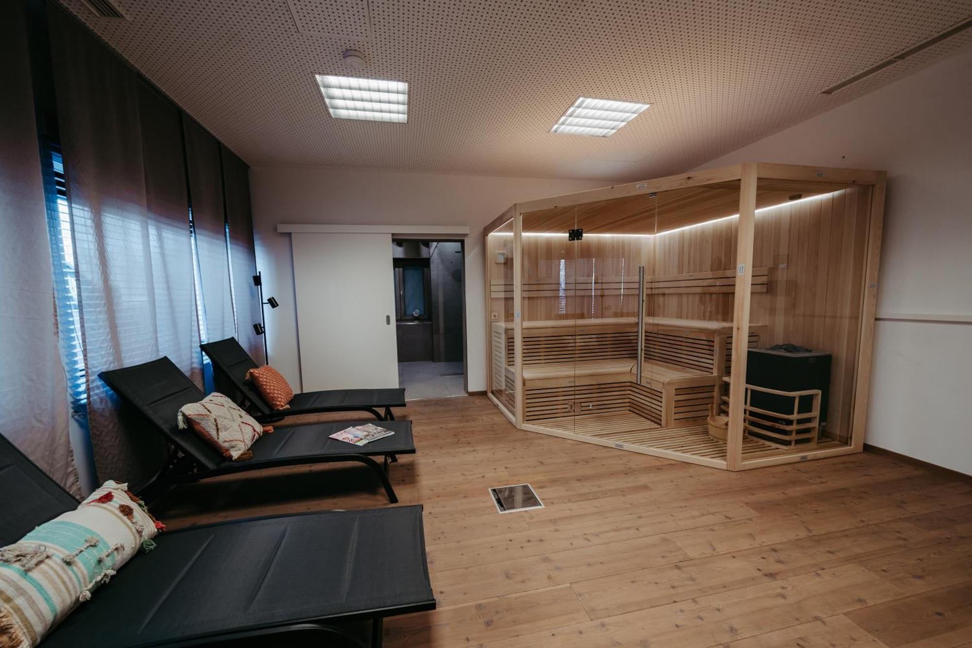 An Der Lage - Exklusives Apartment Mit Toskana Flair Obegg Luaran gambar